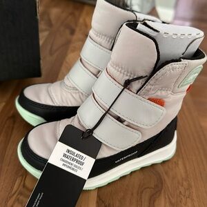 Sorel- Waterproof Insulated Boots- Toodler size 7
